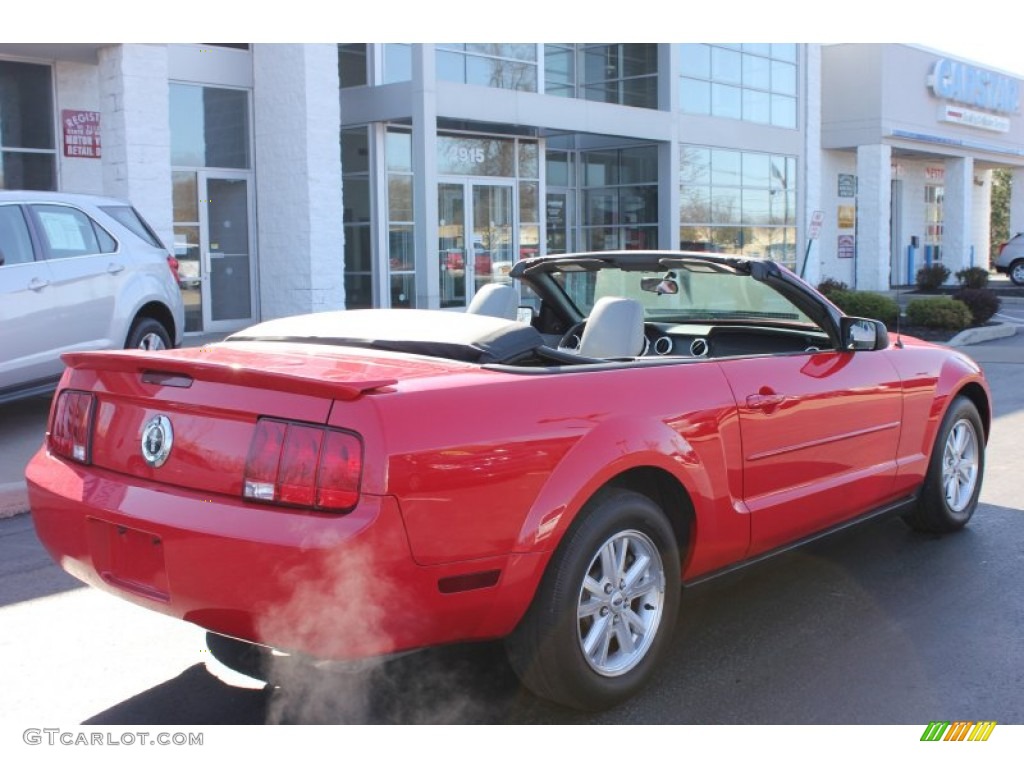 2007 Mustang V6 Premium Convertible - Torch Red / Light Graphite photo #13