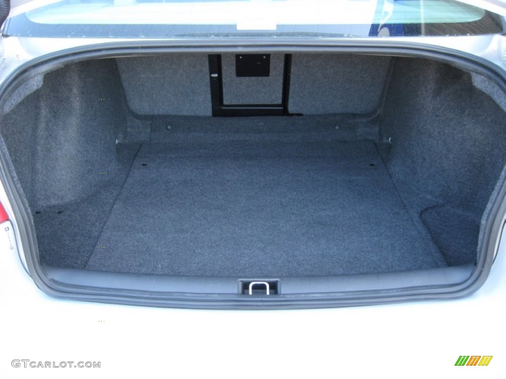 2008 Saab 9-5 2.3T Sedan Trunk Photos