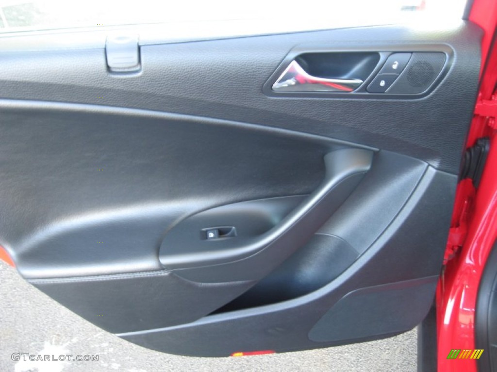 2008 Passat Komfort Sedan - Tornado Red / Black photo #22