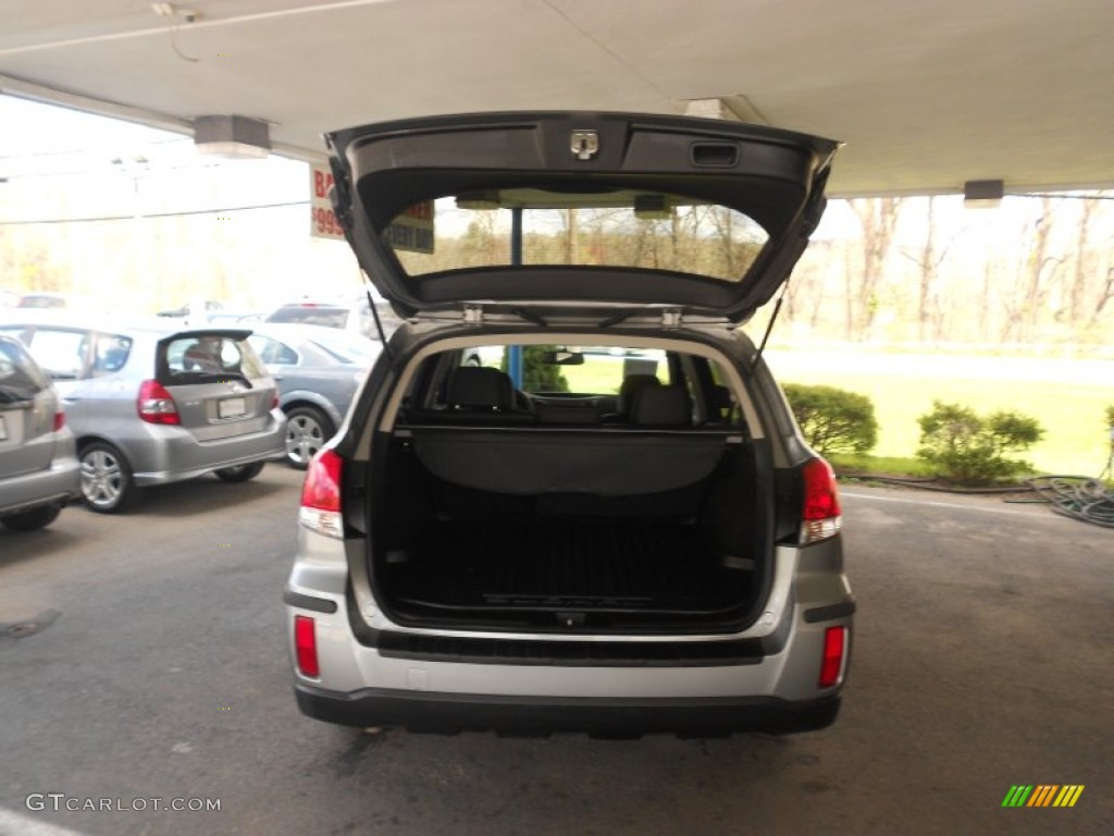 2011 Outback 2.5i Limited Wagon - Graphite Gray Metallic / Off Black photo #8