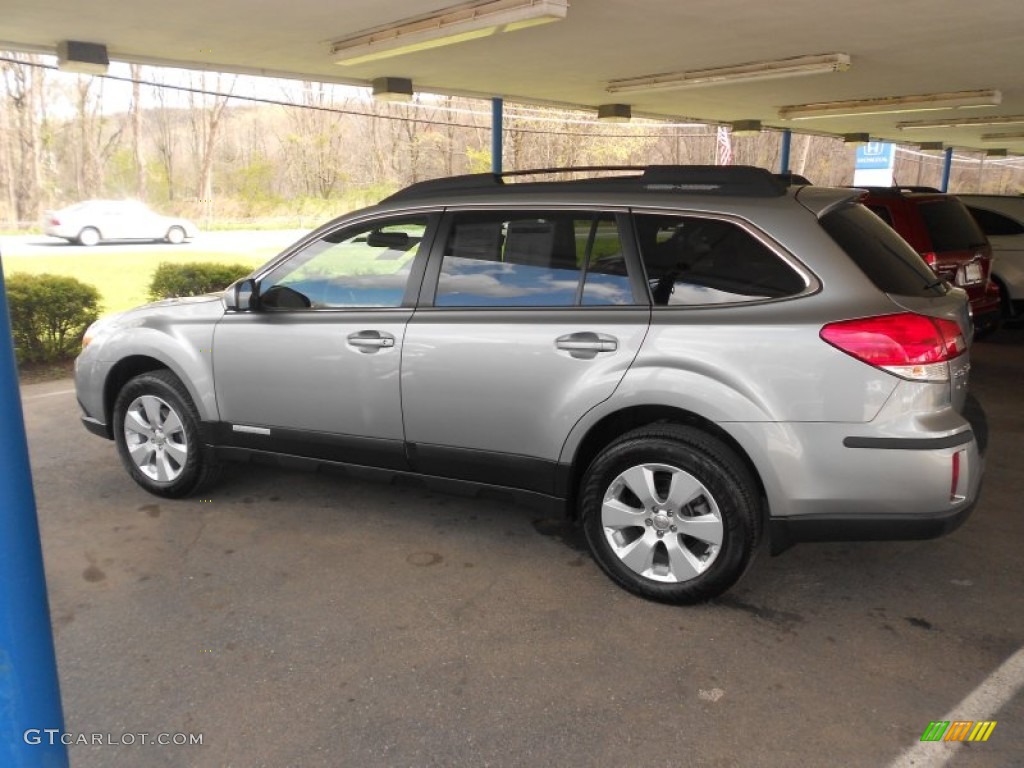 2011 Outback 2.5i Limited Wagon - Graphite Gray Metallic / Off Black photo #32