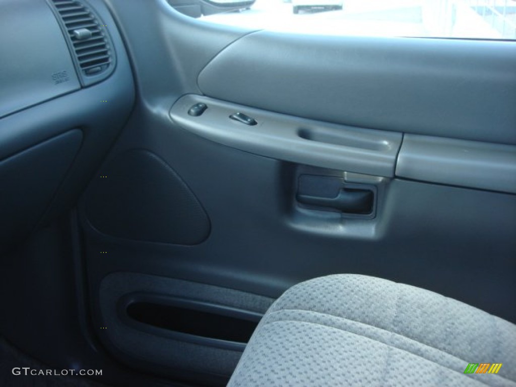 2000 Mountaineer V8 - Spruce Green Metallic / Prairie Tan photo #19