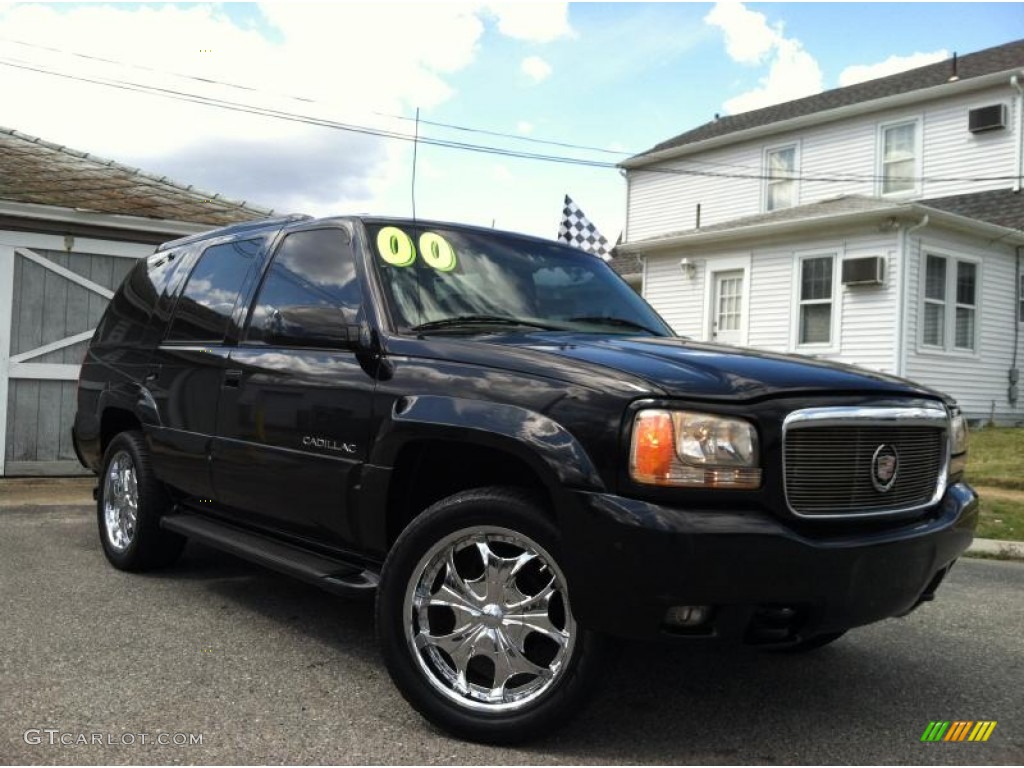 2000 Escalade 4WD - Sable Black / Neutral Shale photo #1