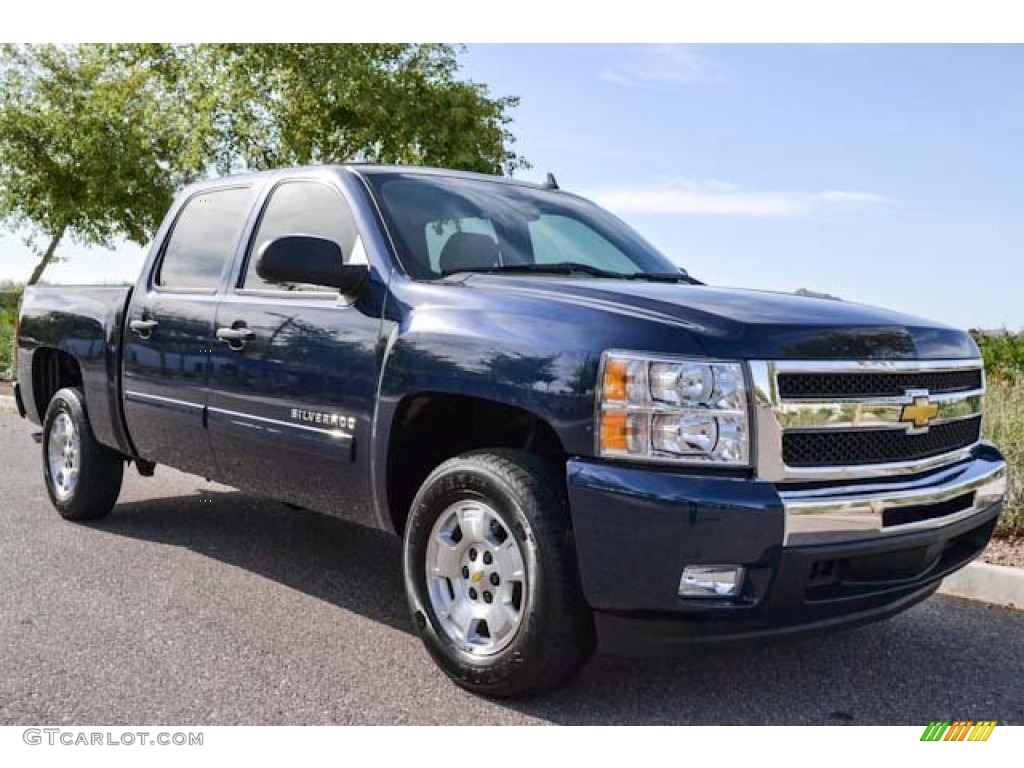 2011 Silverado 1500 LT Crew Cab - Imperial Blue Metallic / Light Cashmere/Ebony photo #8