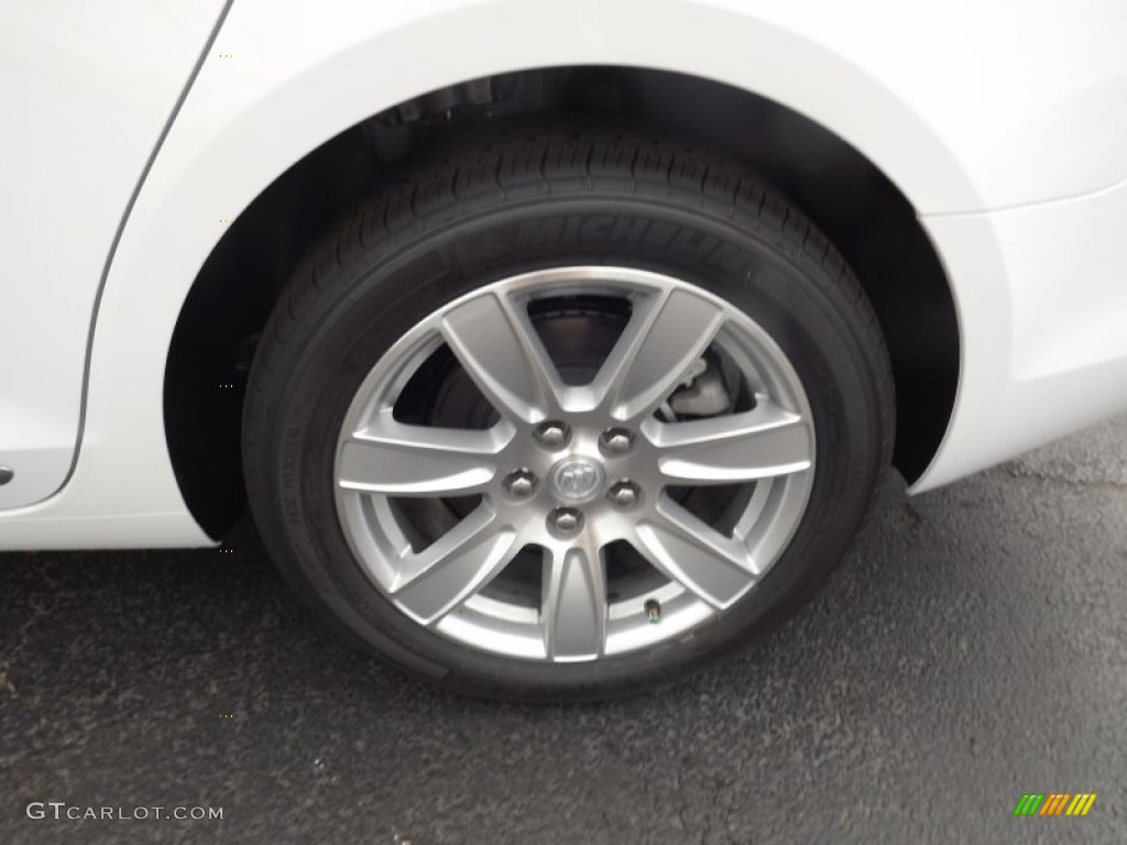 2012 LaCrosse FWD - Summit White / Cashmere photo #16