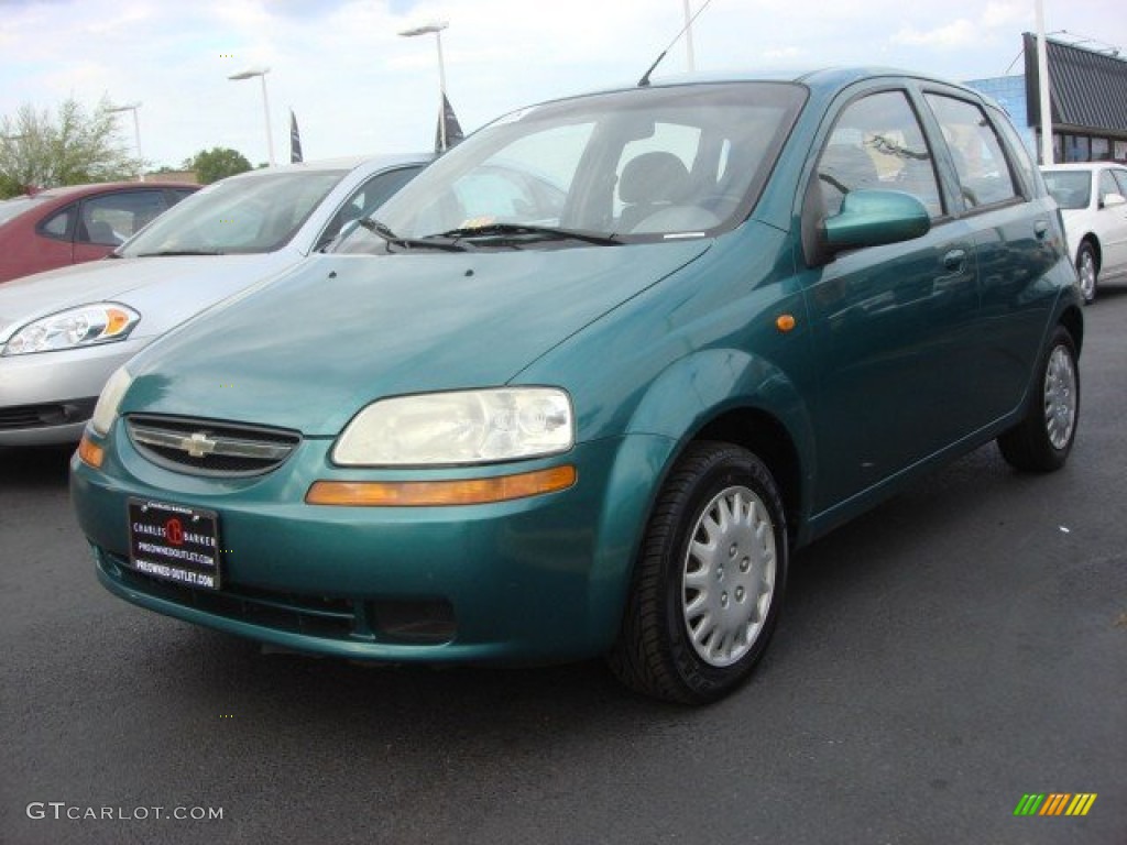 2004 Aveo Hatchback - Modern Green / Gray photo #7