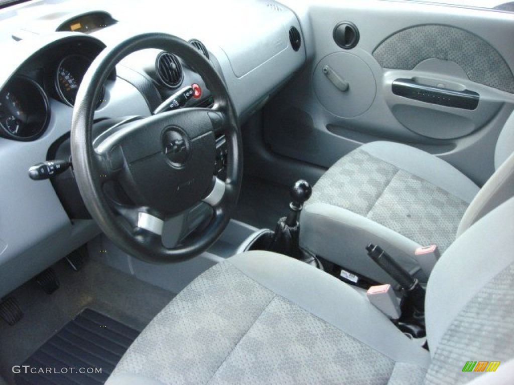 2004 Aveo Hatchback - Modern Green / Gray photo #13