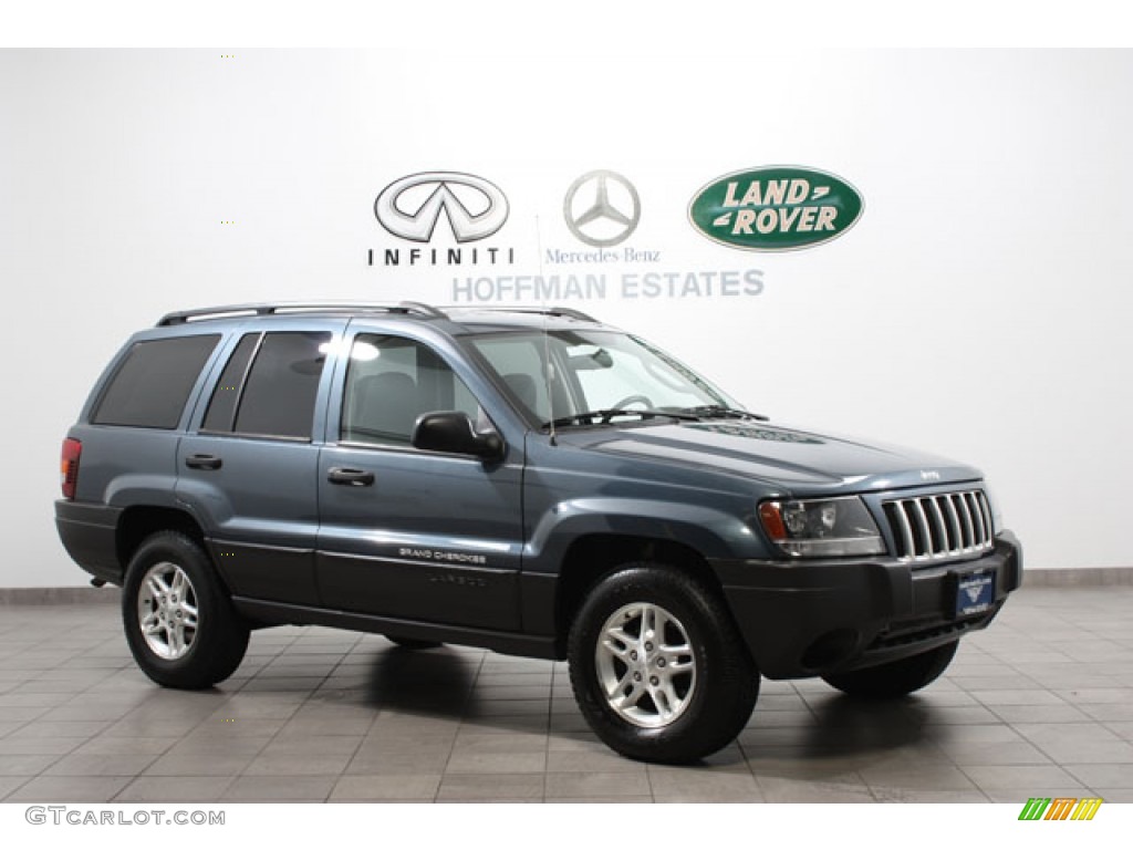 2004 Grand Cherokee Laredo 4x4 - Steel Blue Pearl / Dark Slate Gray photo #1