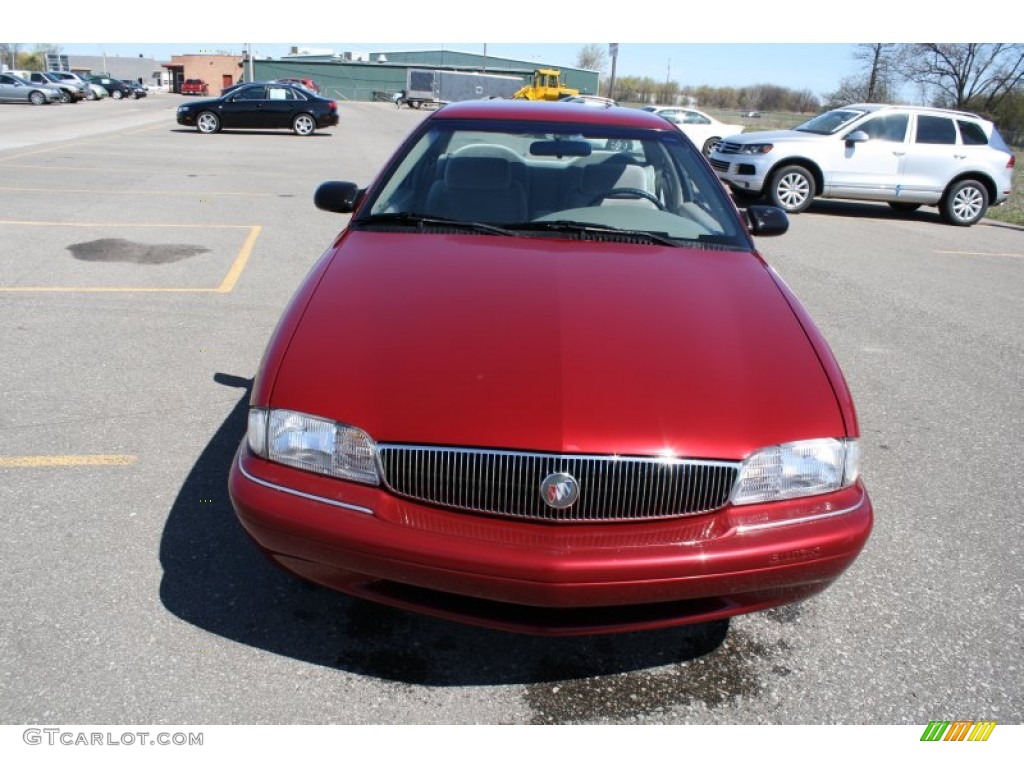 Light Toreador Red Metallic 1997 Buick Skylark Custom Coupe Exterior Photo #63758595