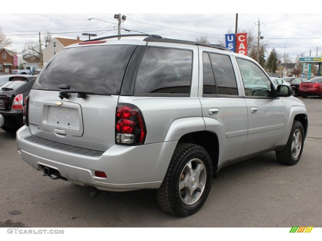2009 TrailBlazer LT 4x4 - Silver Ice Metallic / Ebony photo #2
