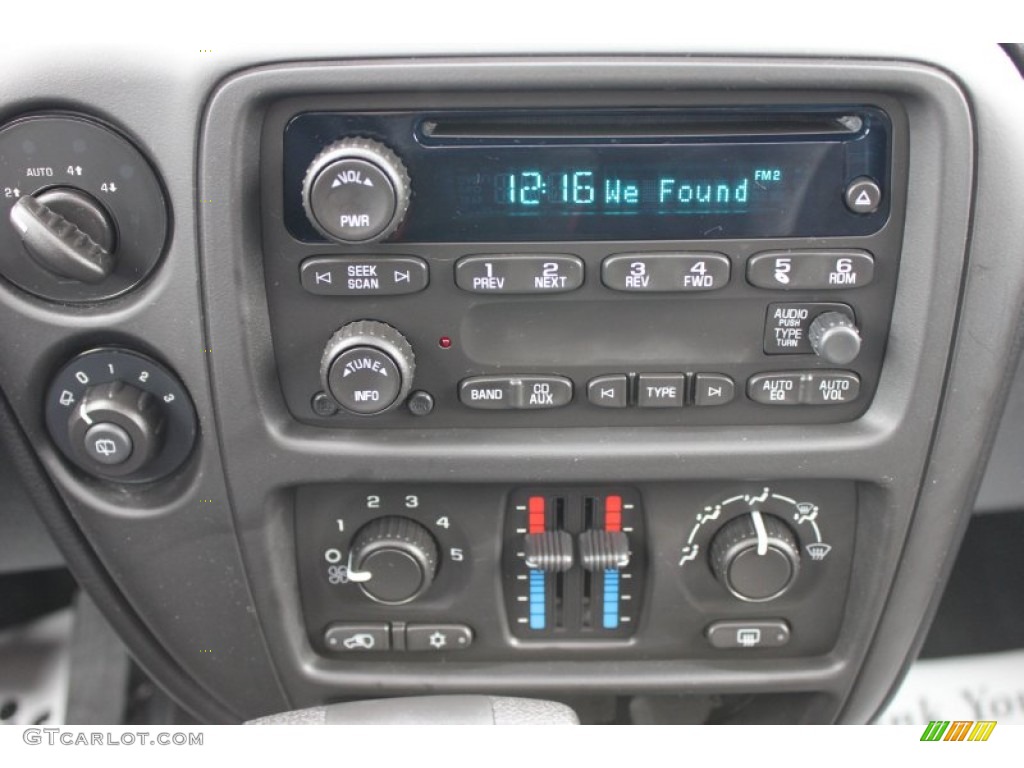 2009 TrailBlazer LT 4x4 - Silver Ice Metallic / Ebony photo #5