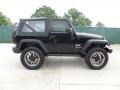 Black - Wrangler X 4x4 Photo No. 2