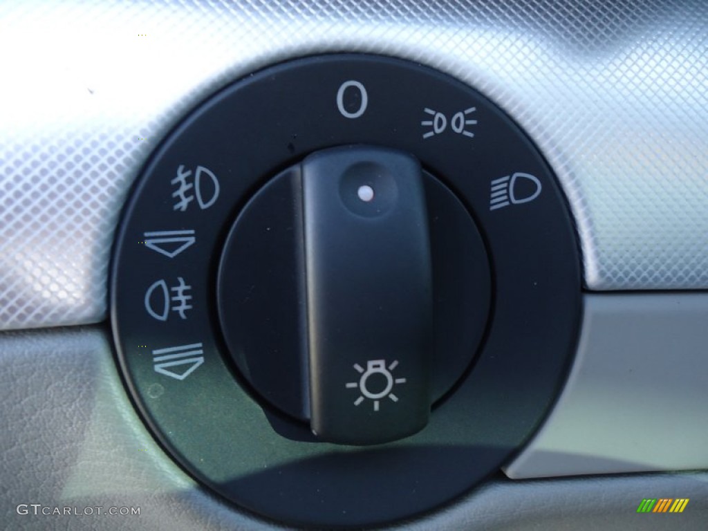 2008 A4 2.0T quattro Sedan - Quartz Grey Metallic / Light Gray photo #46