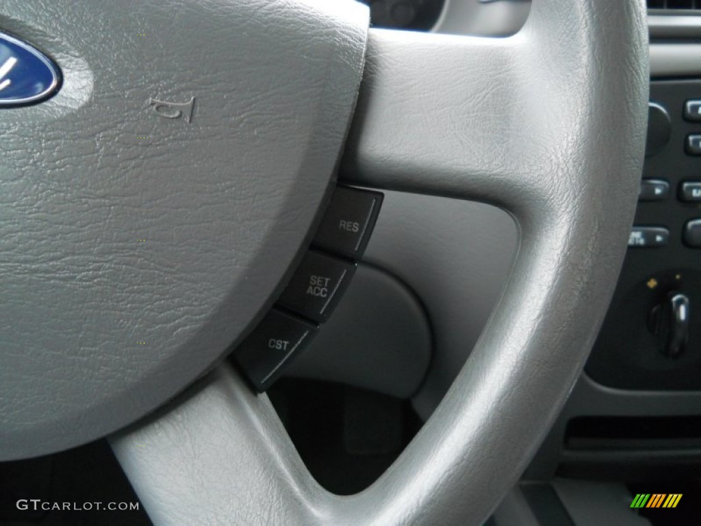 2005 Taurus SE - Silver Frost Metallic / Medium/Dark Flint photo #9