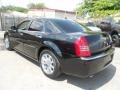 Brilliant Black - 300 C HEMI Photo No. 8