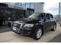 Brilliant Black - Q5 2.0T quattro Photo No. 1