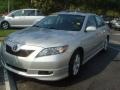 Classic Silver Metallic - Camry SE Photo No. 3