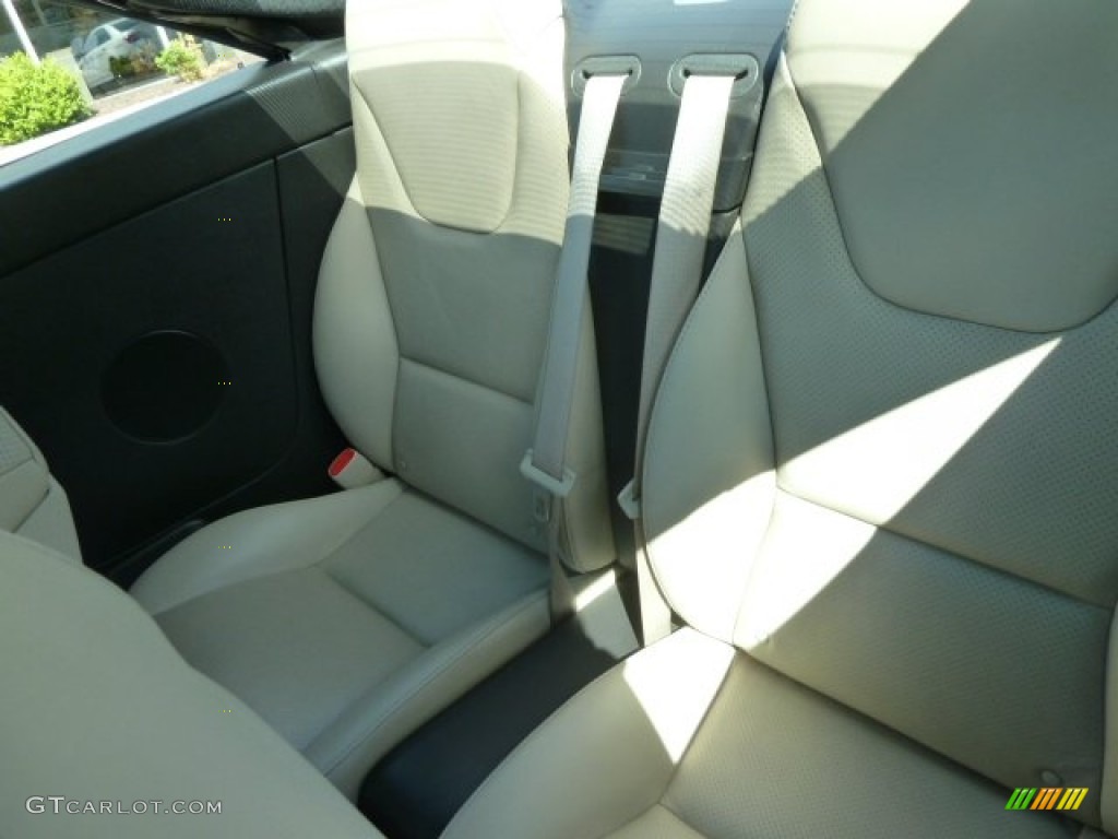 2006 G6 GT Convertible - Ivory White / Light Taupe photo #17