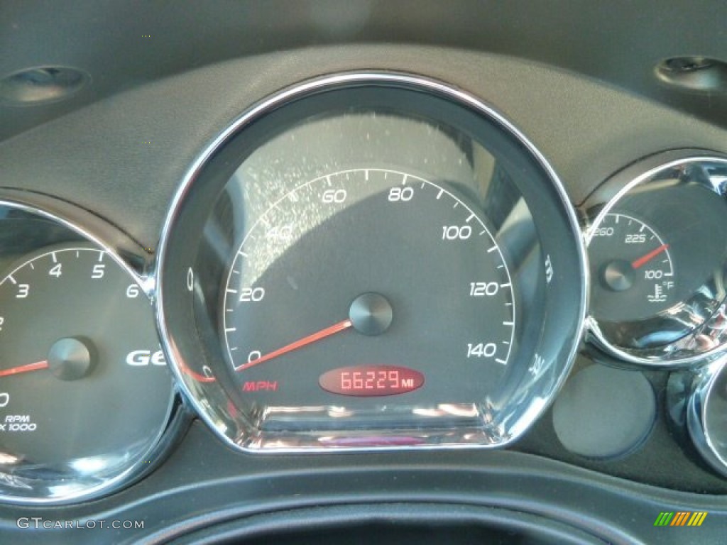 2006 G6 GT Convertible - Ivory White / Light Taupe photo #24