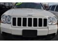 Stone White - Grand Cherokee Laredo Photo No. 2