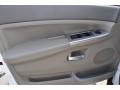 Stone White - Grand Cherokee Laredo Photo No. 6