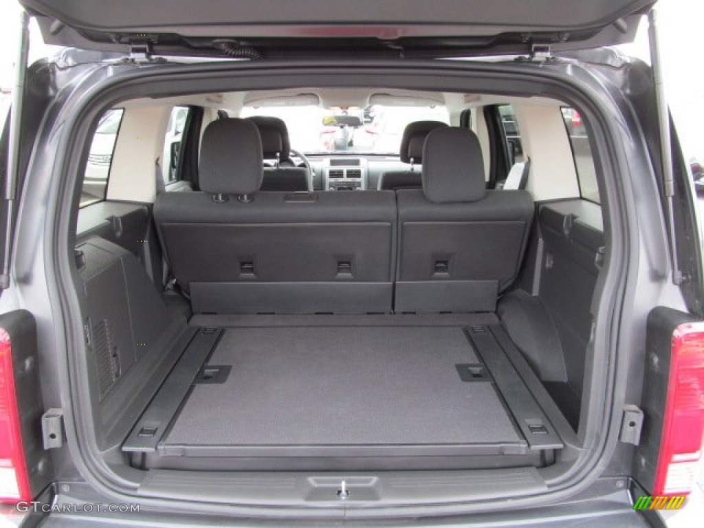 2011 Dodge Nitro Heat 4x4 Trunk Photo #63771849