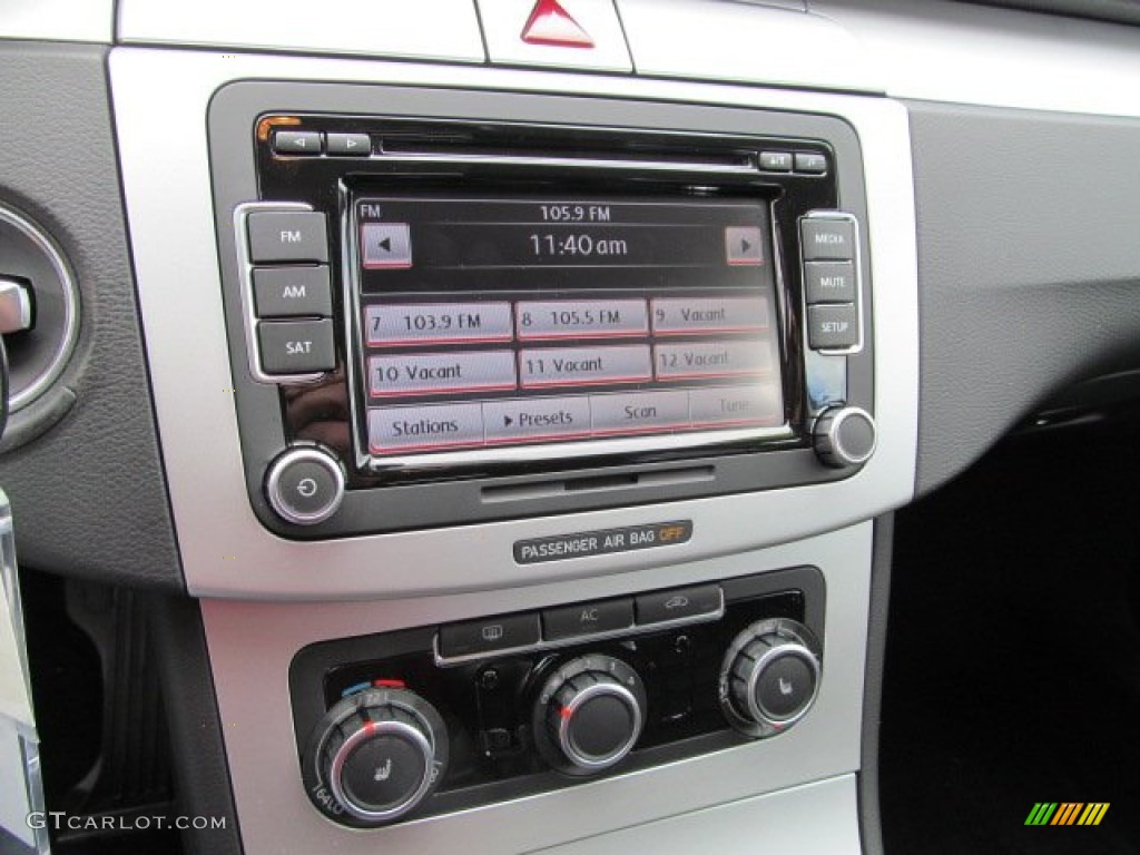 2011 Volkswagen CC Sport Controls Photo #63772915