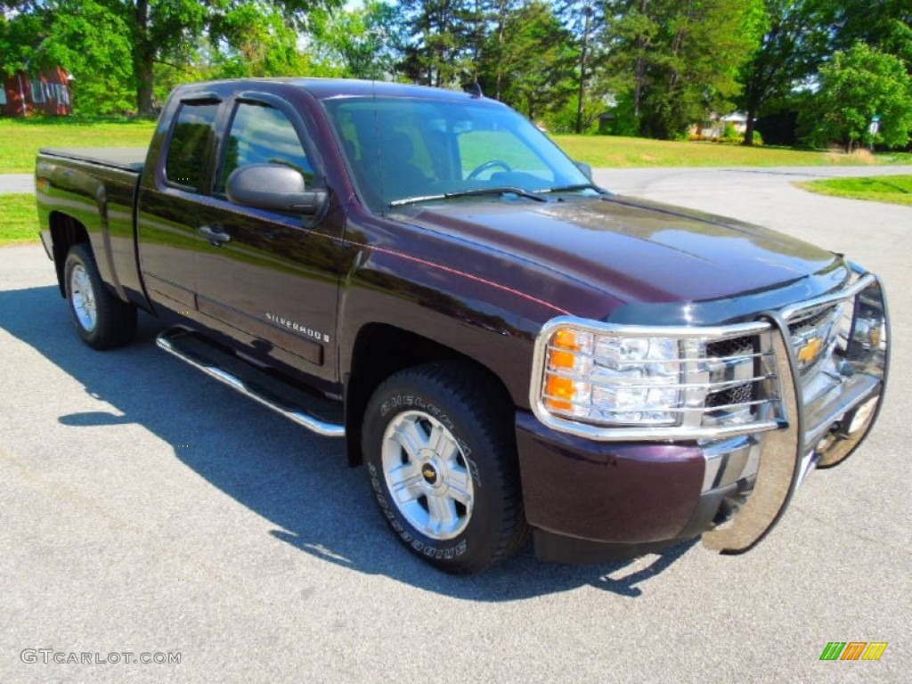 2008 Silverado 1500 LT Extended Cab 4x4 - Dark Cherry Metallic / Ebony photo #2