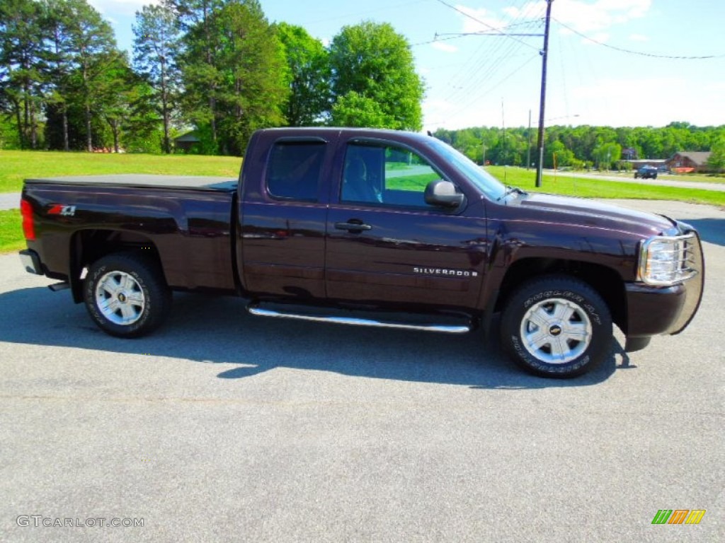 2008 Silverado 1500 LT Extended Cab 4x4 - Dark Cherry Metallic / Ebony photo #3