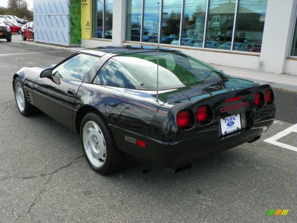 1992 Corvette Coupe - Black / Black photo #30