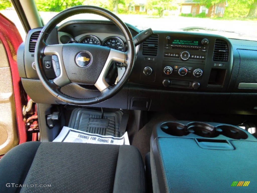 2008 Silverado 1500 LT Extended Cab 4x4 - Dark Cherry Metallic / Ebony photo #17