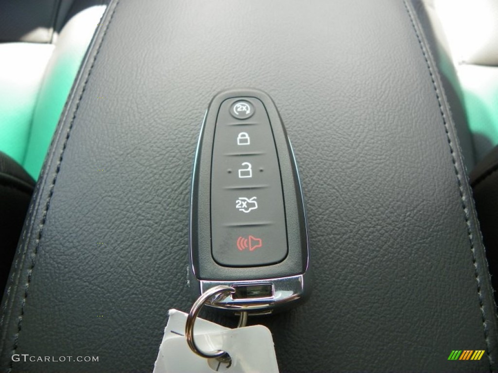 2013 Ford Explorer Limited 4WD Keys Photo #63773321