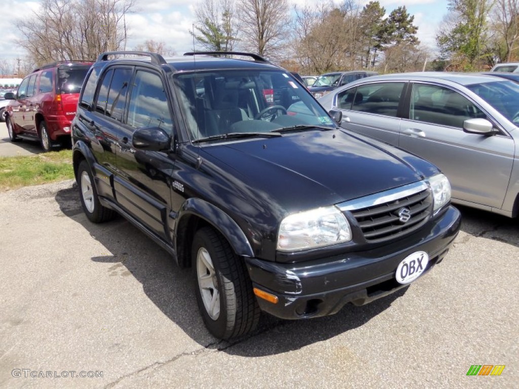2003 Grand Vitara 4x4 - Black Onyx / Gray photo #1