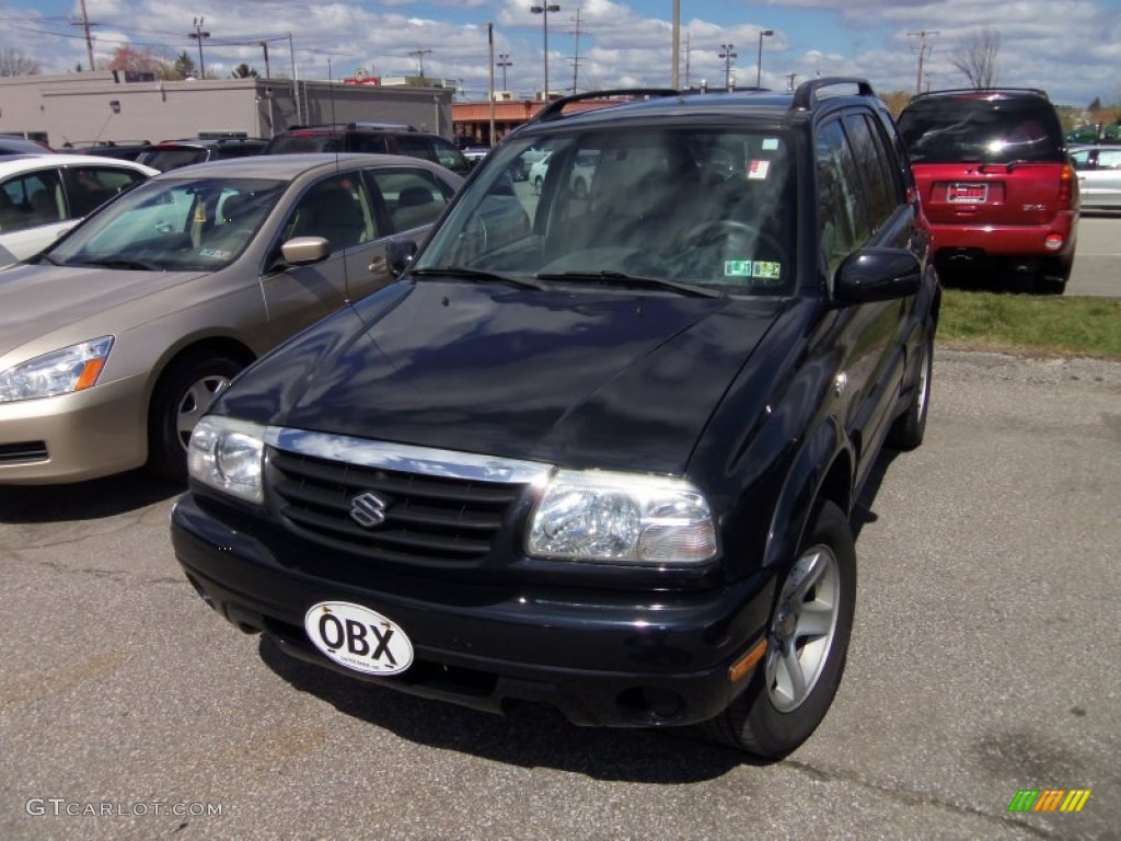 2003 Grand Vitara 4x4 - Black Onyx / Gray photo #2