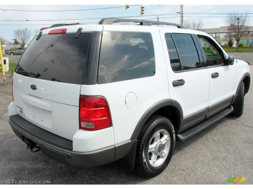 2003 Explorer XLT 4x4 - Oxford White / Medium Parchment Beige photo #6