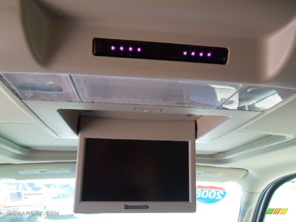 2008 Tahoe LT - Summit White / Light Titanium/Dark Titanium photo #18