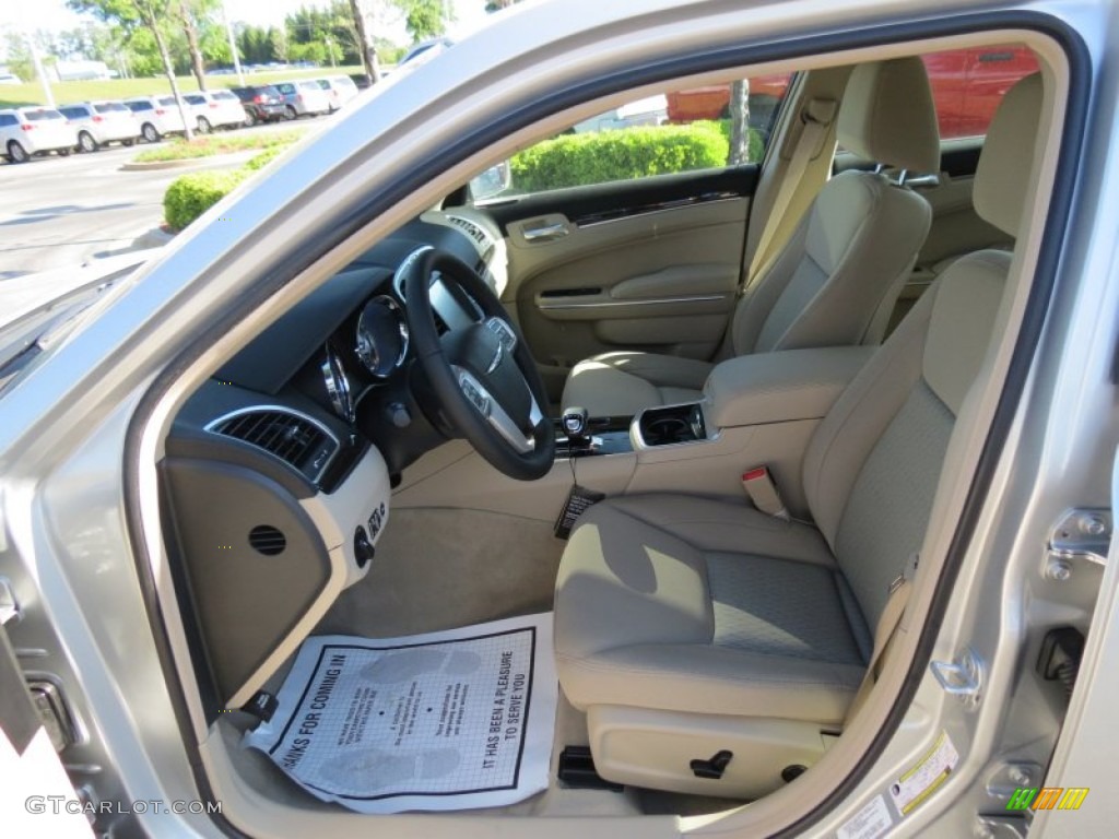 2012 300  - Bright Silver Metallic / Black/Light Frost Beige photo #6
