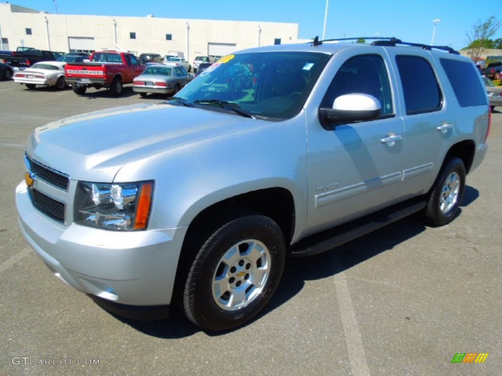 Silver Ice Metallic Chevrolet Tahoe