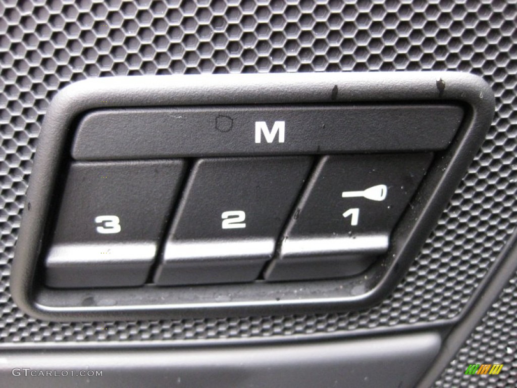 2011 Porsche 911 Carrera 4S Coupe Controls Photo #63781985