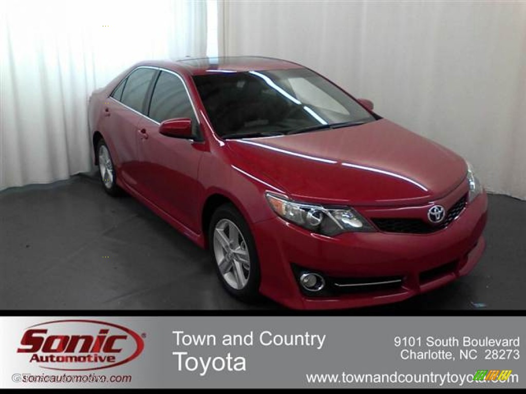 2012 Camry SE - Barcelona Red Metallic / Black photo #1