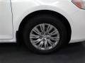 Super White - Camry LE Photo No. 5