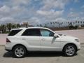 Arctic White - ML 350 4Matic Photo No. 13