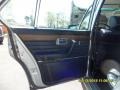 Silver - 5 Series 530i Sedan Photo No. 28