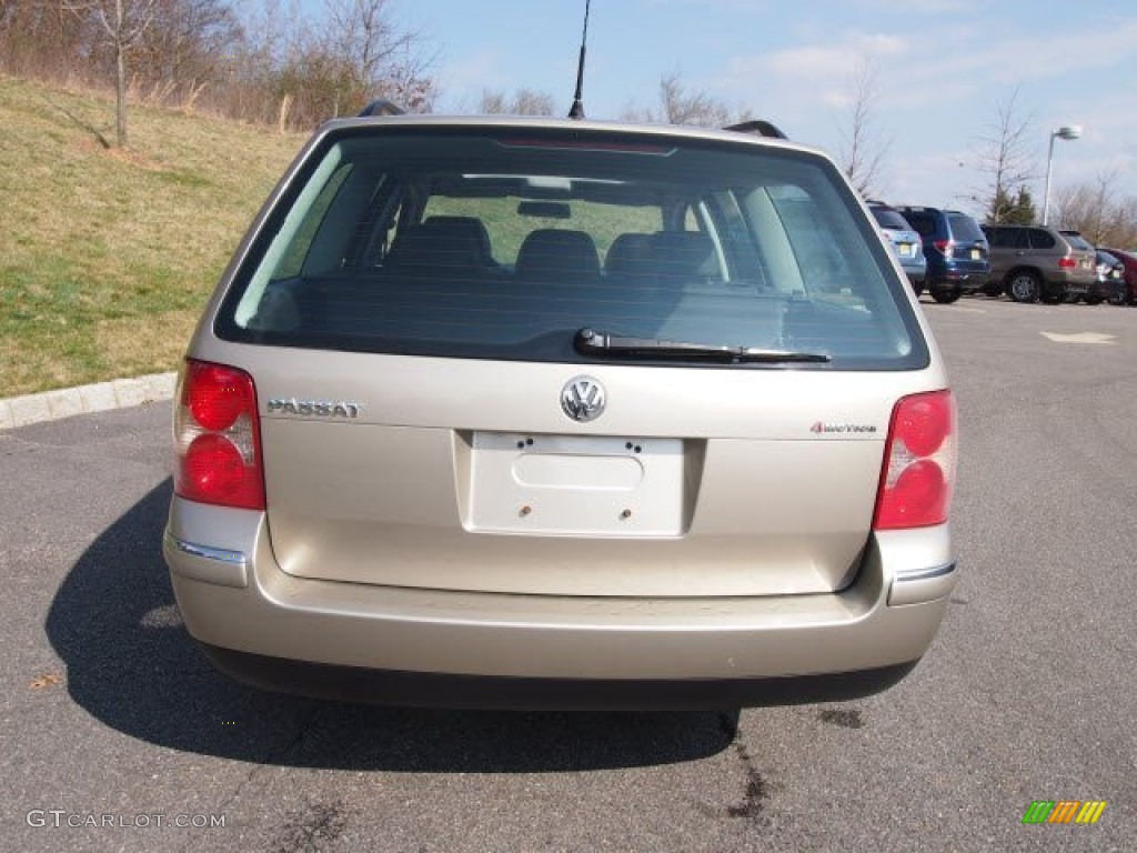 2005 Passat GLS 1.8T 4Motion Wagon - Wheat Beige Metallic / Anthracite photo #5