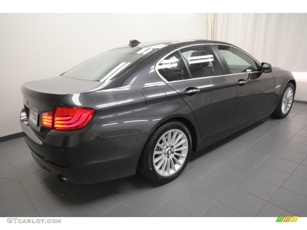 2011 5 Series 535i Sedan - Dark Graphite Metallic / Black photo #13