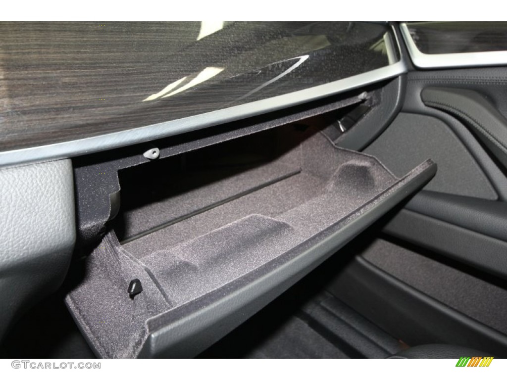 2011 5 Series 535i Sedan - Dark Graphite Metallic / Black photo #21