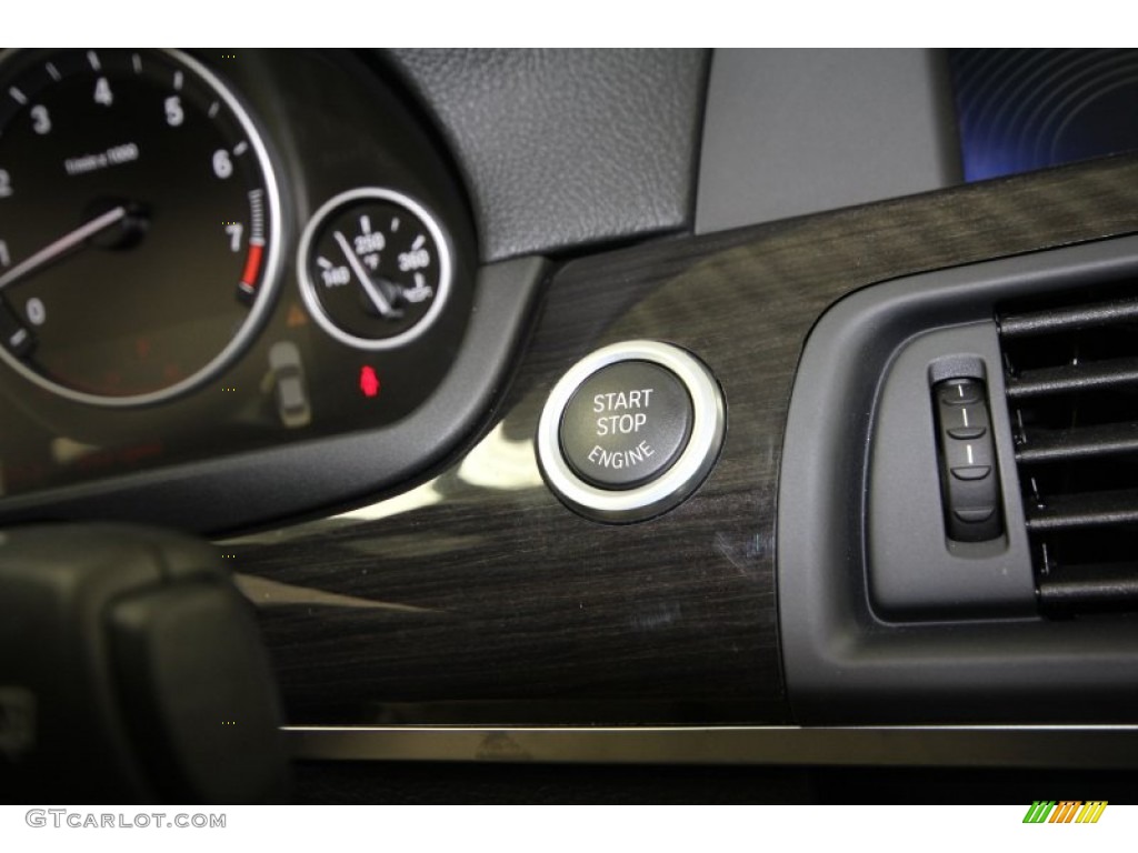 2011 5 Series 535i Sedan - Dark Graphite Metallic / Black photo #29