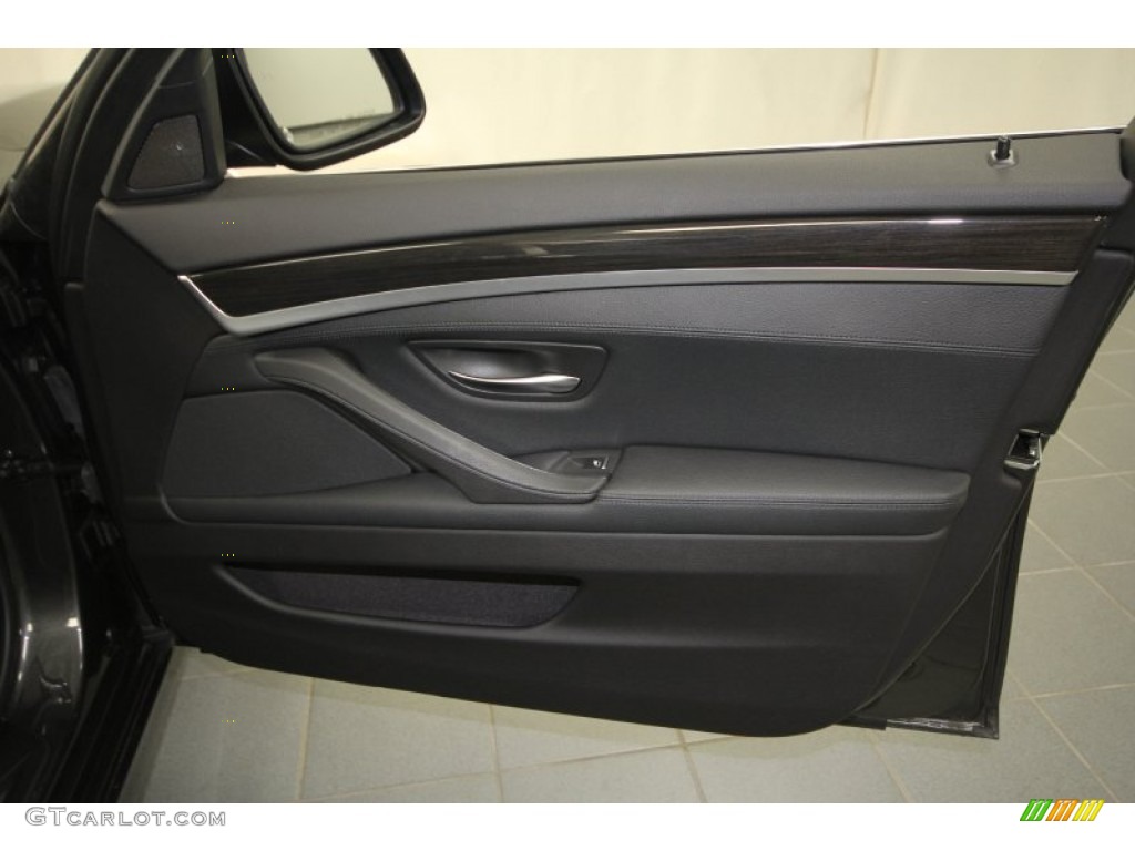 2011 5 Series 535i Sedan - Dark Graphite Metallic / Black photo #44