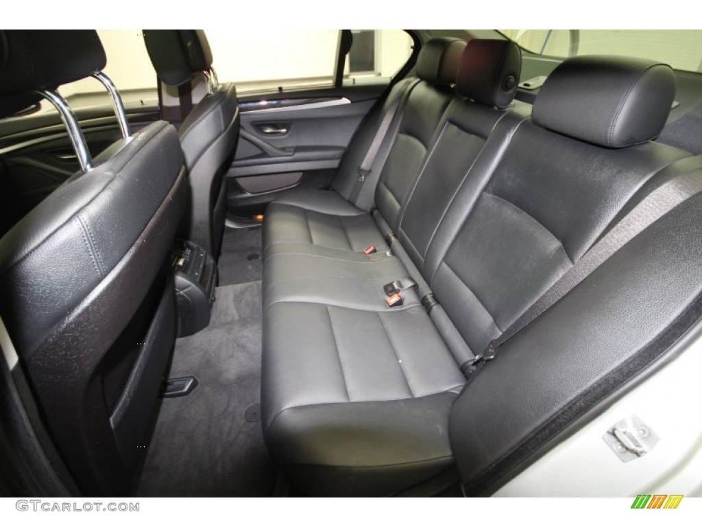 2011 5 Series 550i Sedan - Titanium Silver Metallic / Black photo #16