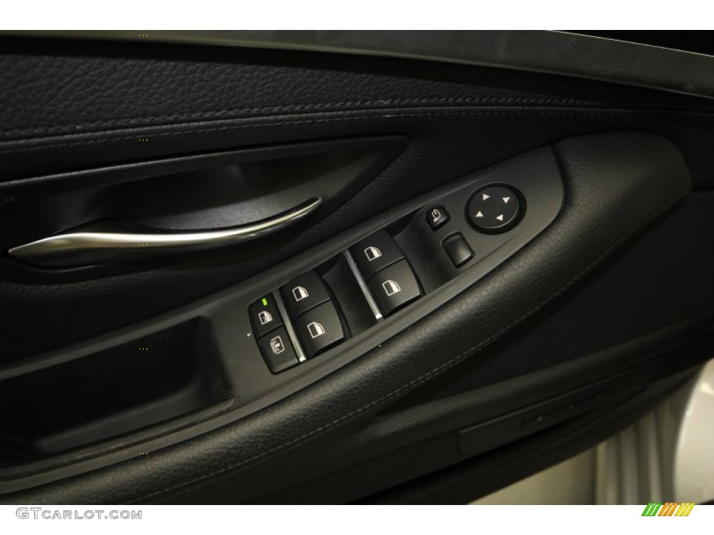 2011 5 Series 550i Sedan - Titanium Silver Metallic / Black photo #18